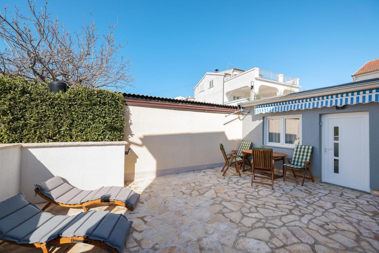 Ferienwohnung Coco Pirovac Exterior foto
