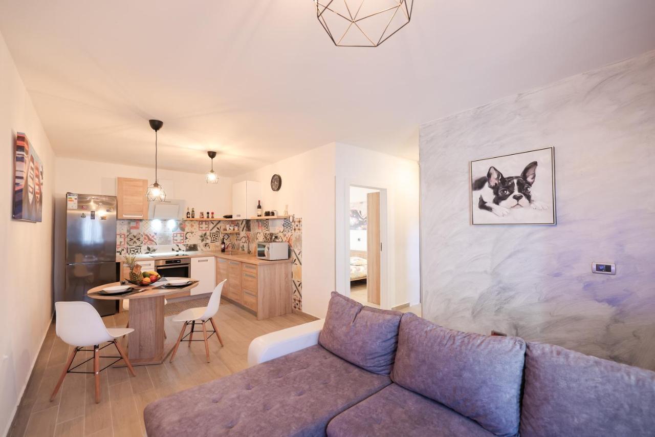 Ferienwohnung Coco Pirovac Exterior foto